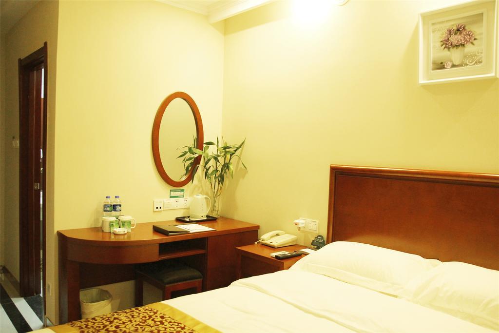 Greentree Inn Sichuan Chendu Kuan Alley And Zhai Alley Renmin Park Business Hotel เฉิงตู ภายนอก รูปภาพ